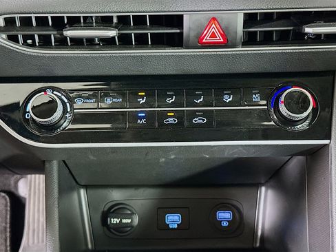 Used 2023 Hyundai Sonata SE image 23