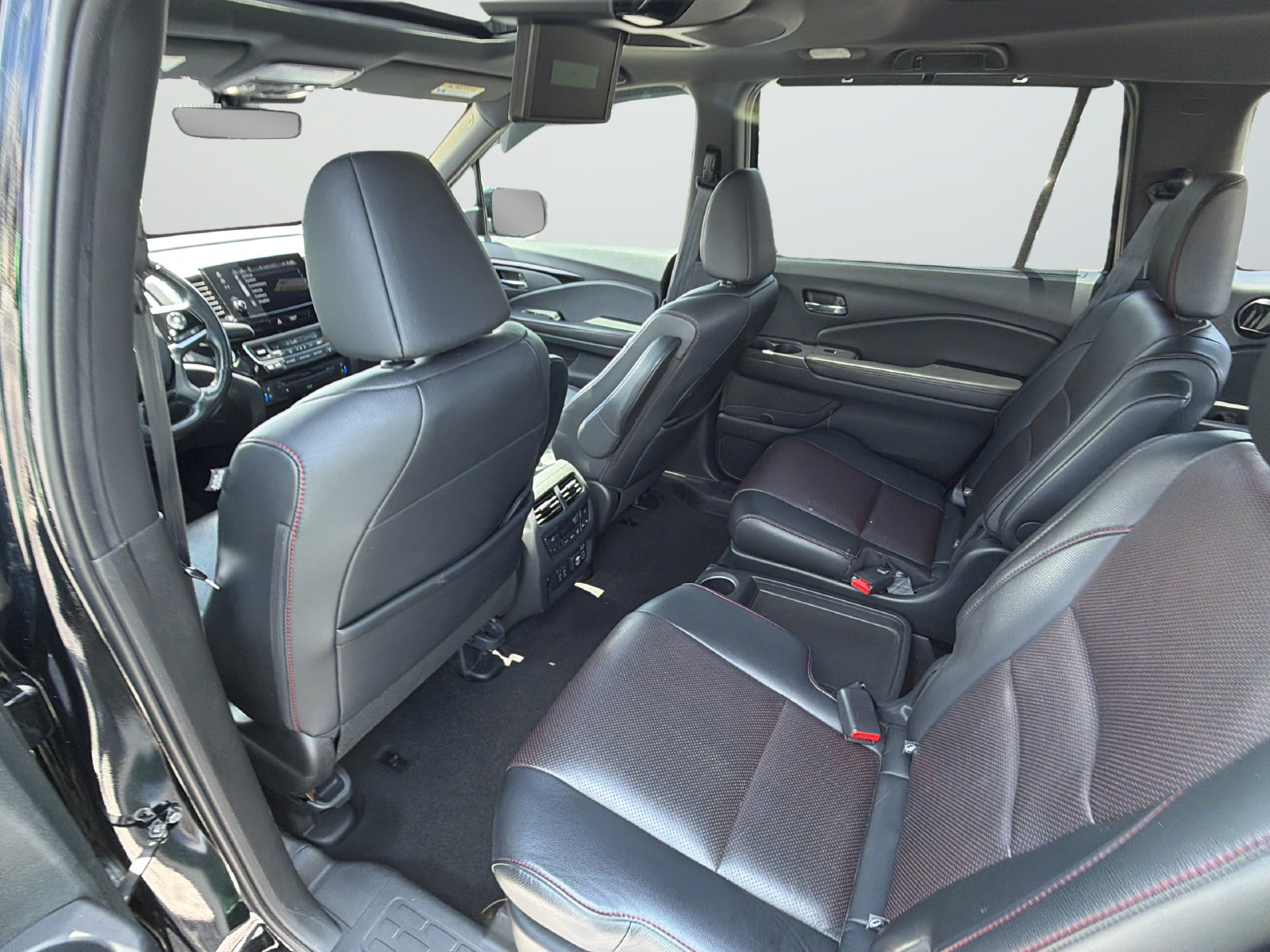 Used 2020 Honda Pilot Black Edition image 37