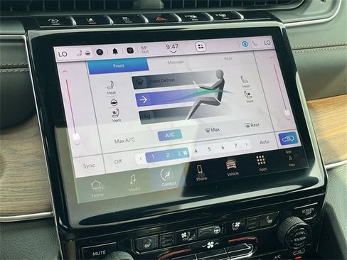 Used 2024 Jeep Grand Cherokee L Summit w/ Advanced Protech Group IV image 39