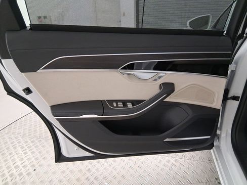 New 2025 Audi A8 L 3.0T image 27