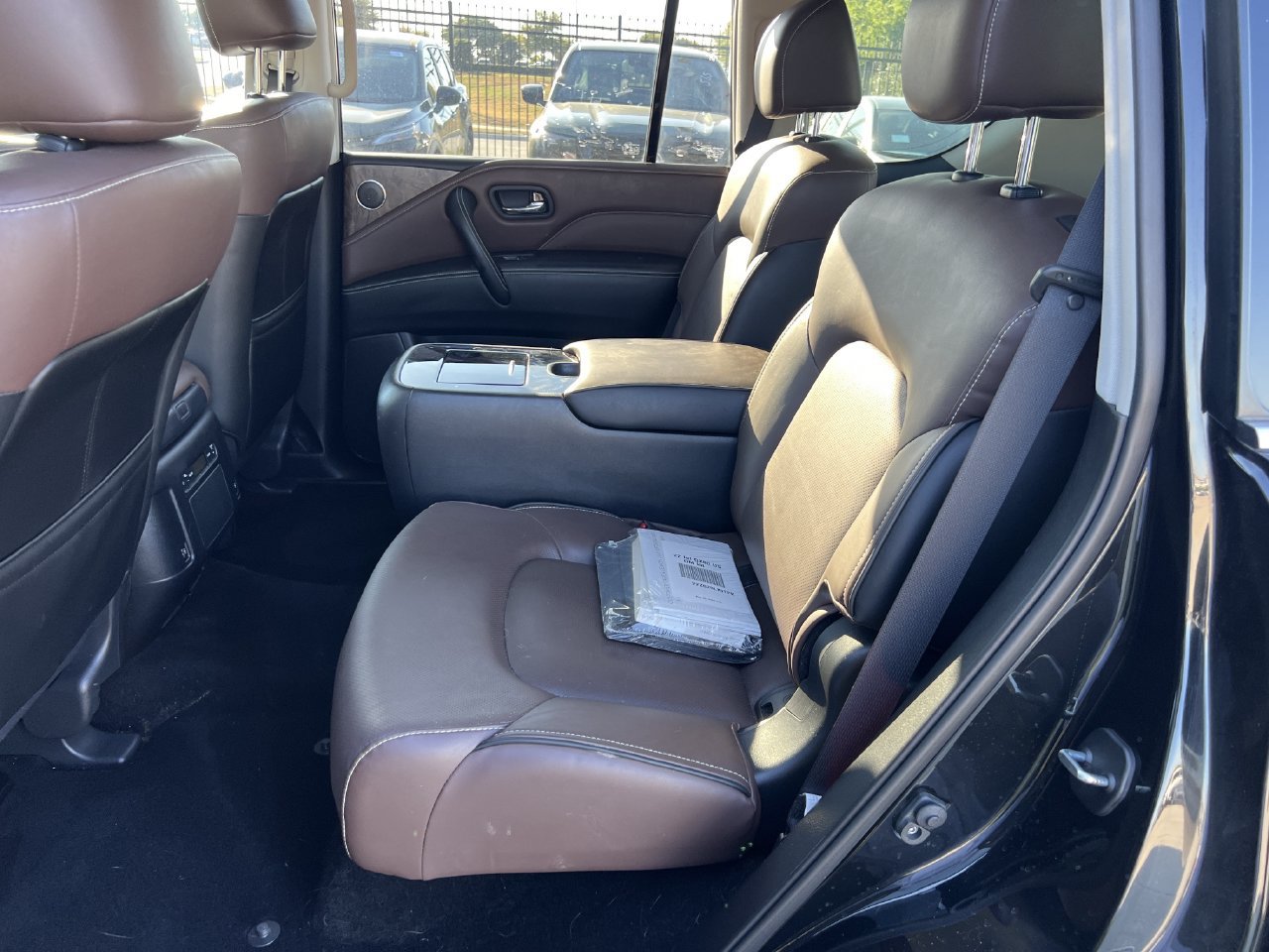 Used 2022 INFINITI QX80 Premium Select w/ Cargo Package AWD/4WD image 10