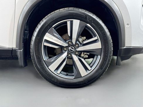 Used 2023 Nissan Rogue SL w/ SL Premium Package AWD/4WD image 48