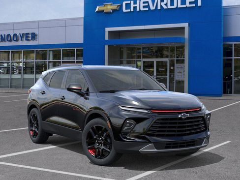 New 2025 Chevrolet Blazer LT w/ Redline Edition image 7