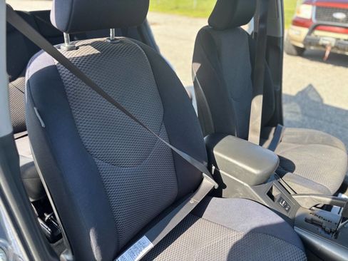 Used 2006 Toyota RAV4 Sport image 19