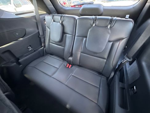 New 2026 Ford Explorer ST-Line image 40