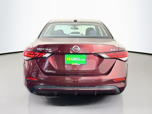Used 2022 Nissan Sentra SV FWD image 8