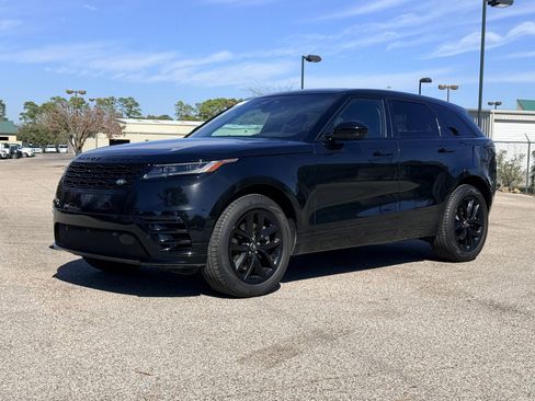 Used 2025 Land Rover Range Rover Velar Dynamic SE image 25