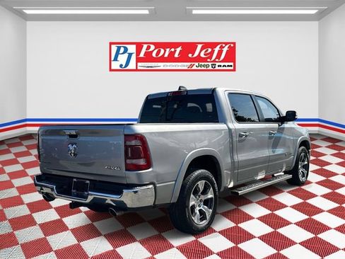 Used 2022 RAM 1500 Laramie AWD/4WD image 4