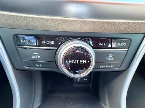 Used 2013 Honda Accord Touring image 25
