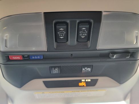 Certified 2023 Subaru Crosstrek 2.5i Sport AWD/4WD image 30