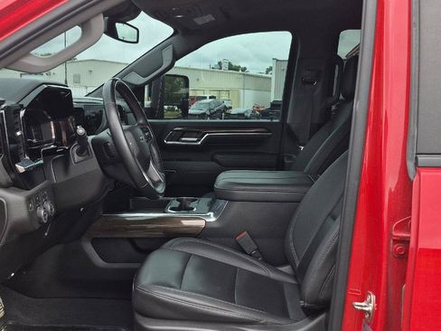 Used 2024 Chevrolet Silverado 2500 LT w/ Z71 Sport Edition AWD/4WD image 7