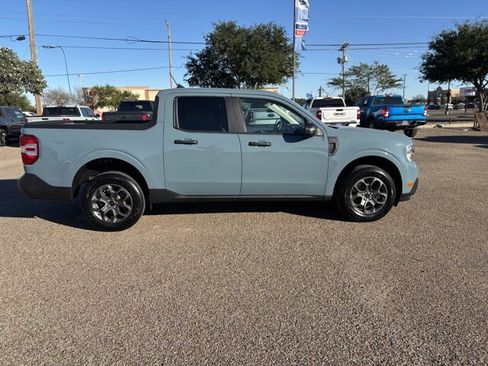 Certified 2022 Ford Maverick XLT image 4