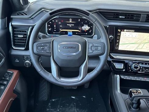 New 2026 GMC Sierra 1500 Denali Ultimate image 16