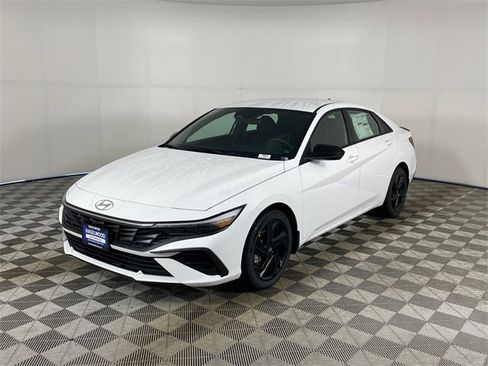 New 2026 Hyundai Elantra Sport image 1