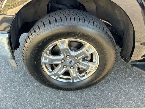 Used 2021 Ford F150 XLT w/ Equipment Group 302A High image 29