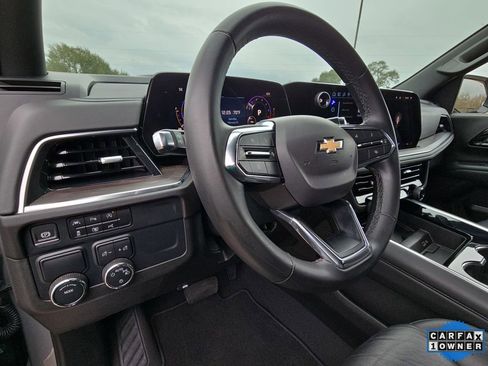 Used 2025 Chevrolet Tahoe LT image 17
