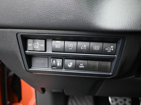 Used 2025 Toyota Tundra Limited w/ TRD Off-Road Package image 12