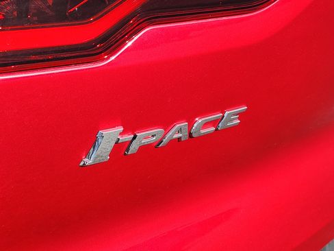 Used 2020 Jaguar I-PACE SE image 21