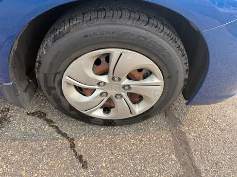 Used 2015 Honda Civic LX image 14
