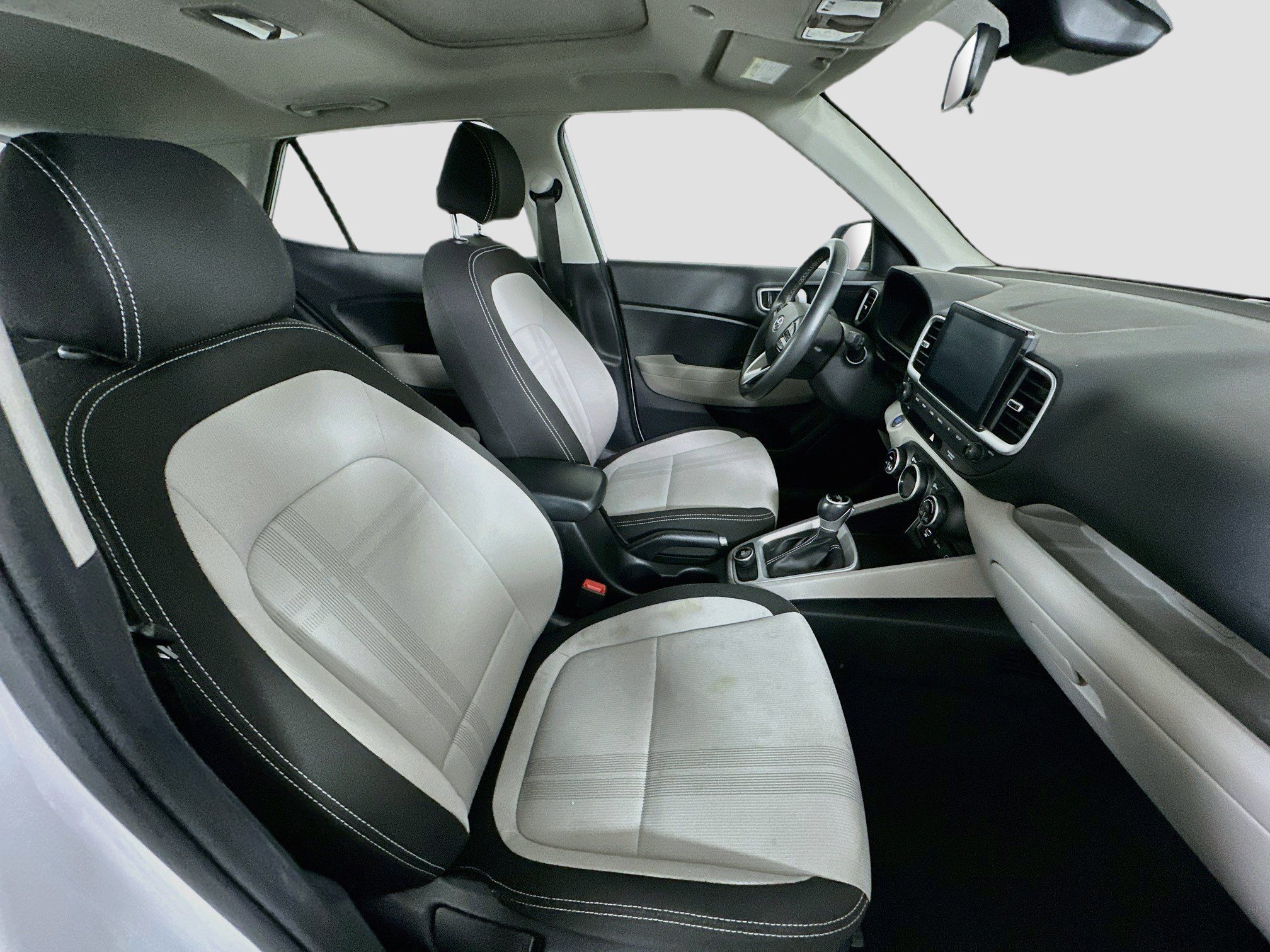 Used 2025 Hyundai Venue SEL FWD image 30