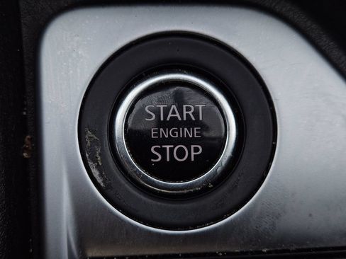 Used 2023 Nissan Sentra SV w/ Electronics Package FWD image 17