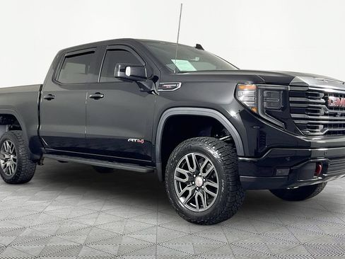 Certified 2024 GMC Sierra 1500 AT4 w/ Technology Package AWD/4WD image 3