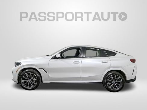 Used 2022 BMW X6 xDrive40i w/ M Sport Package image 2