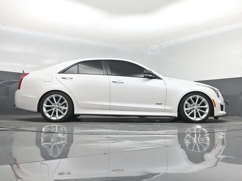 Used 2018 Cadillac ATS V w/ Carbon Fiber Package RWD image 16