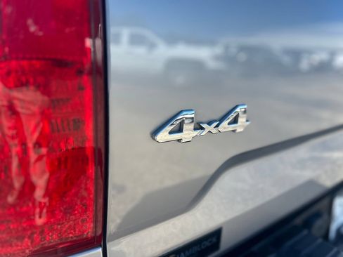 Used 2021 Toyota Tundra Platinum AWD/4WD image 44