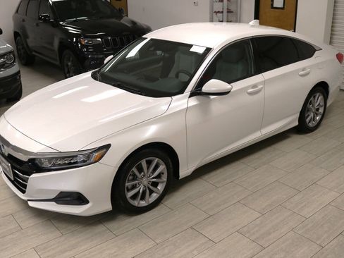 Used 2022 Honda Accord LX image 97