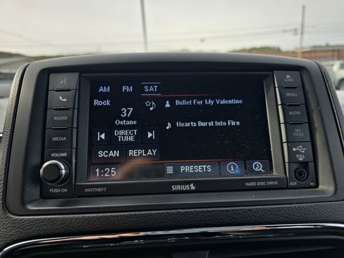 Used 2019 Dodge Grand Caravan SE image 27