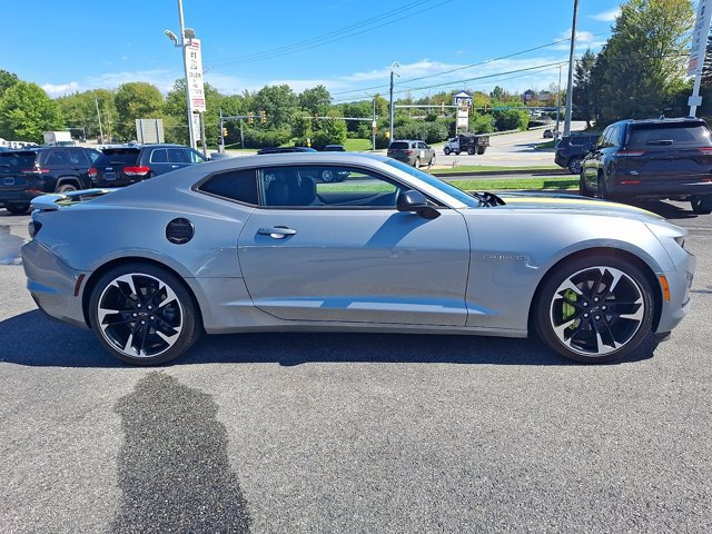 Used 2023 Chevrolet Camaro LT RWD image 11