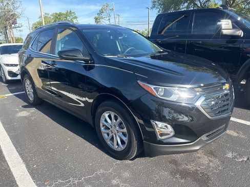Used 2021 Chevrolet Equinox LT FWD image 2