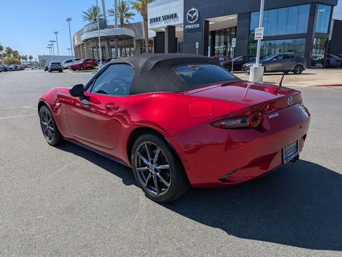Used 2019 MAZDA MX-5 Miata Grand Touring RWD image 3