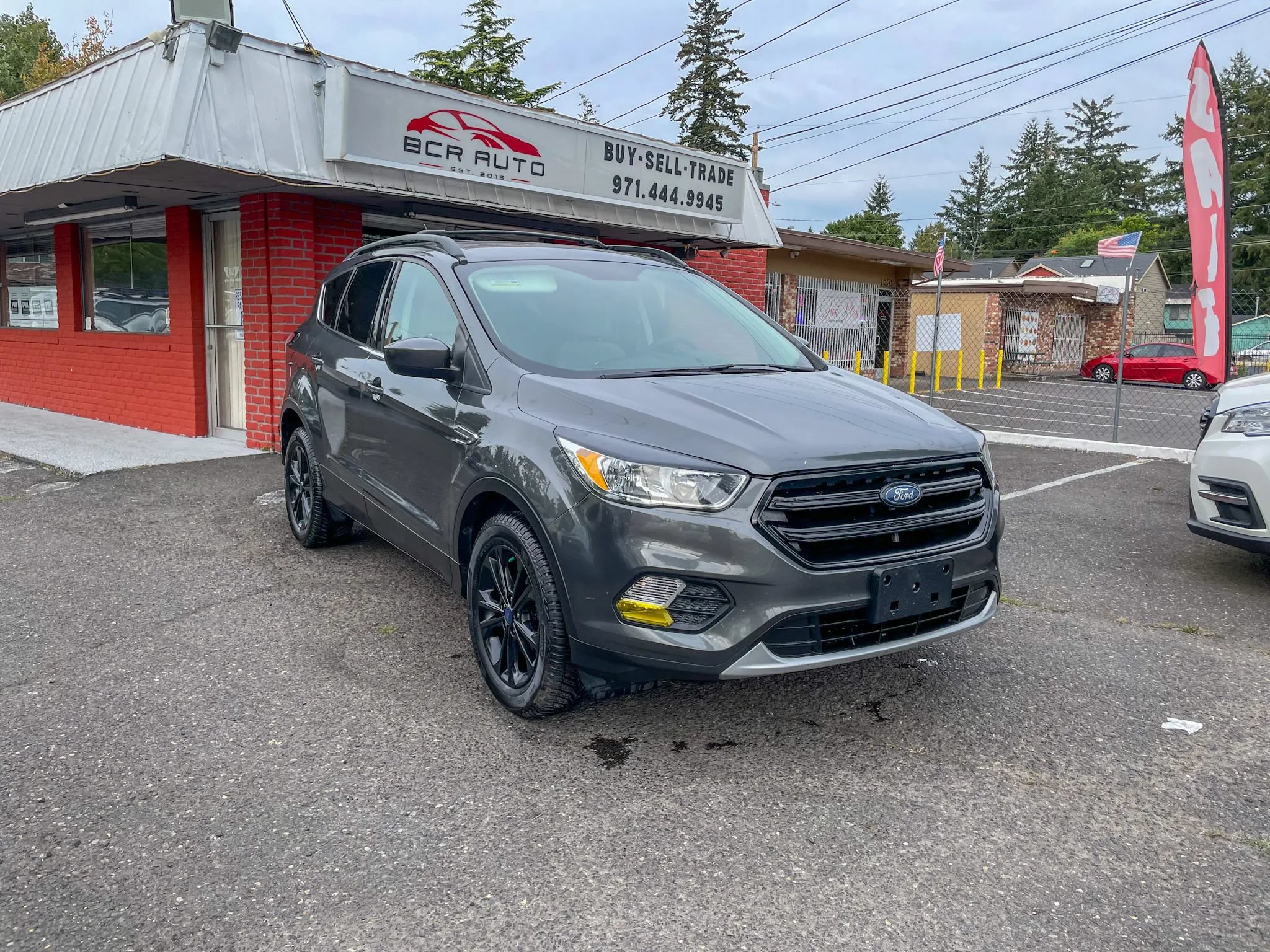 Used 2017 Ford Escape SE AWD/4WD image 4