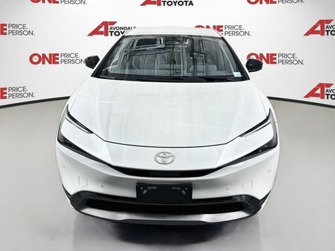 Certified 2026 Toyota Prius XLE FWD image 3