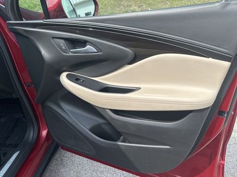 Used 2020 Buick Envision Preferred image 40