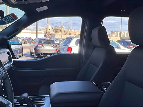 New 2025 Ford F150 XLT w/ Equipment Group 302A MID image 30