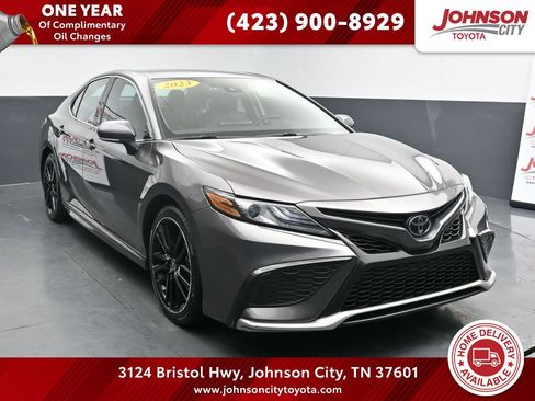 Used 2023 Toyota Camry XSE image 1