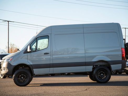 New 2025 Mercedes-Benz Sprinter 2500 image 7