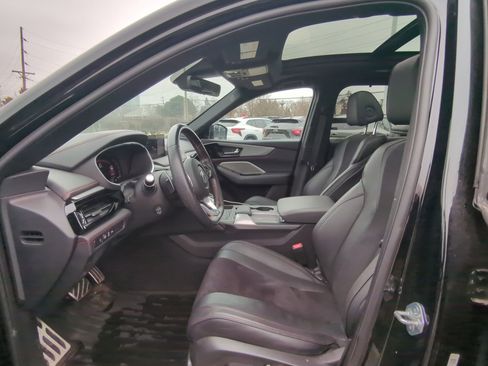 Used 2023 Acura MDX A-Spec image 13