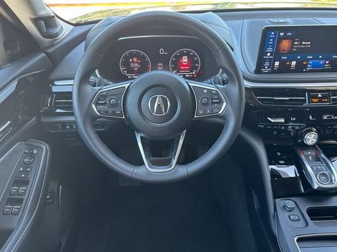 Used 2025 Acura MDX w/ Technology Package image 15