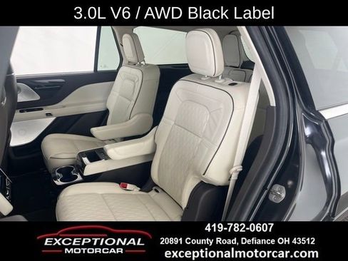 Used 2023 Lincoln Aviator Black Label AWD/4WD image 45