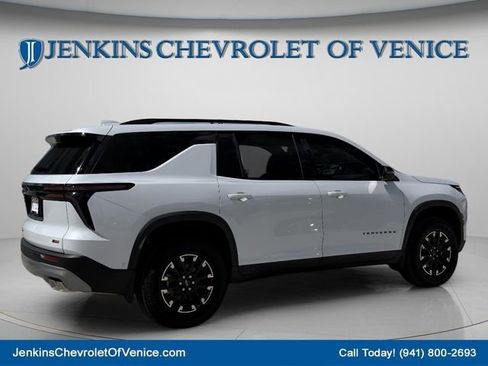 New 2026 Chevrolet Traverse Z71 w/ Enhanced Driving Package AWD/4WD image 5