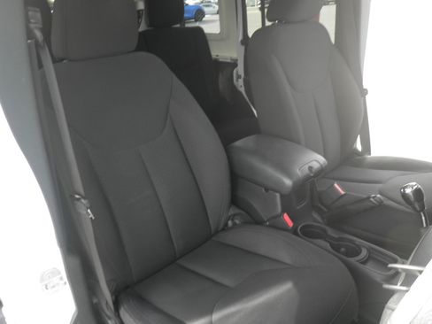 Used 2017 Jeep Wrangler Unlimited Sport w/ Quick Order Package 23S image 23