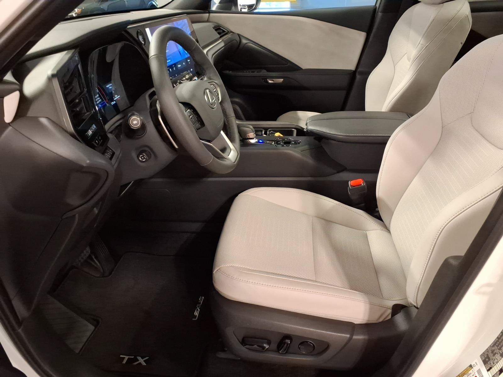 New 2026 Lexus TX 350 AWD w/ Technology Package image 5