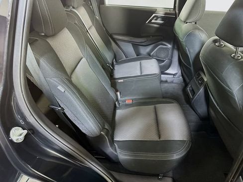 Used 2023 Mitsubishi Outlander ES AWD/4WD image 14