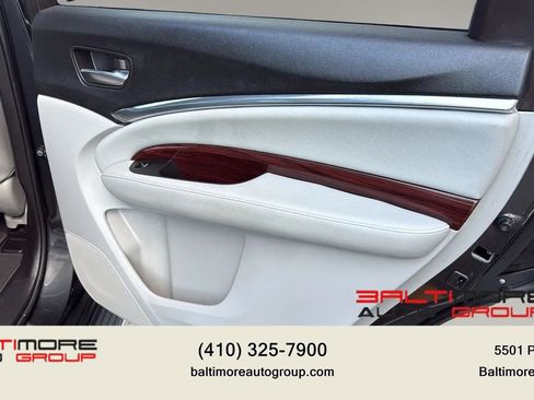 Used 2015 Acura MDX w/ Technology Package AWD/4WD image 28