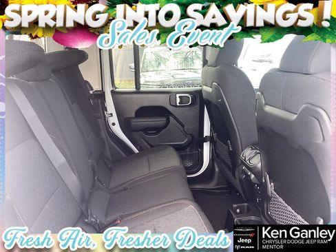 New 2026 Jeep Gladiator Mojave AWD/4WD image 16