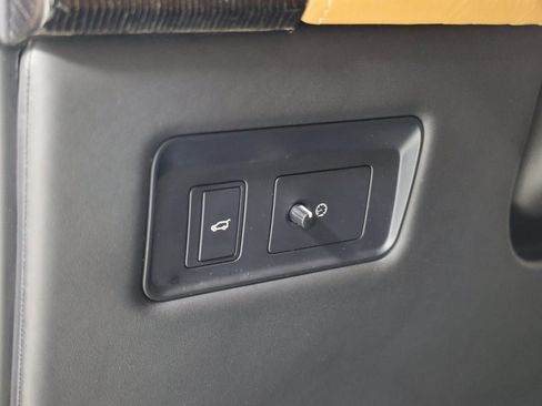 Used 2019 Land Rover Range Rover Autobiography AWD/4WD image 24